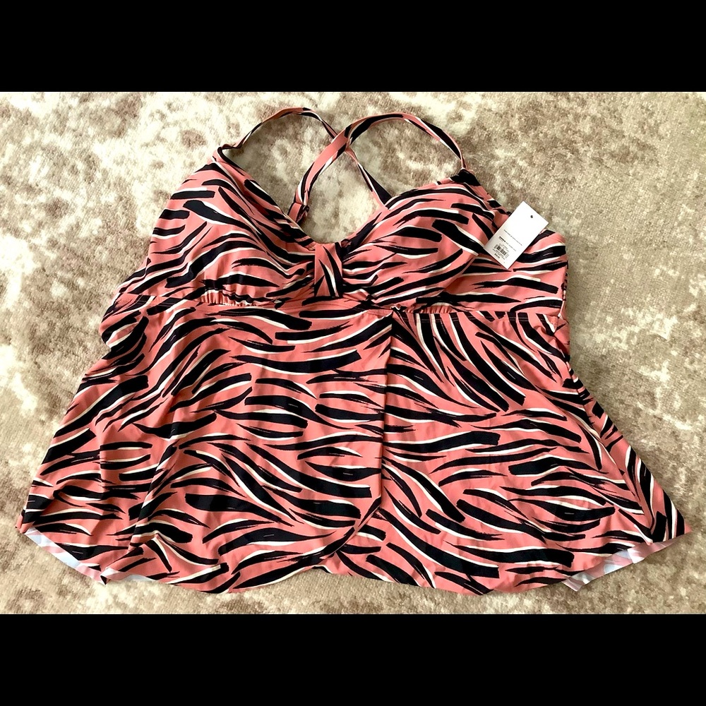 NWT Swimsuit Top 4X